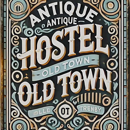 Antique Hostel Bucharest Exterior photo