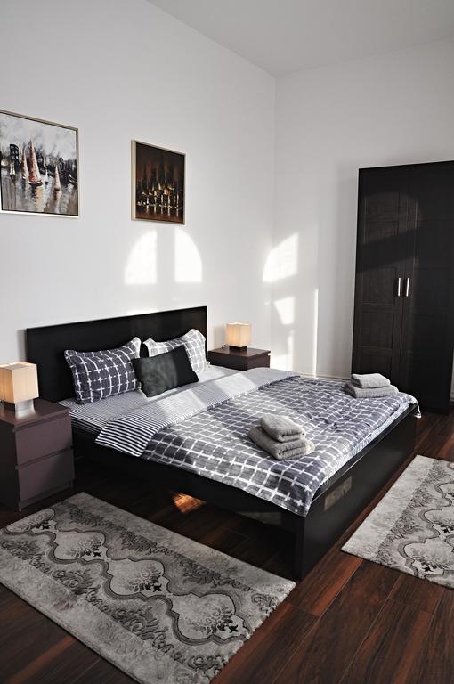 Antique Hostel Bucharest Room photo